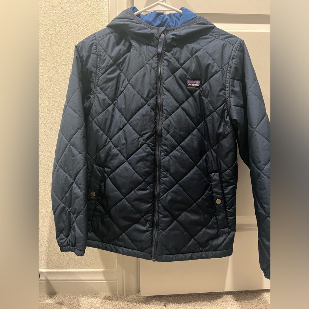 Patagonia Navy blue quilted jacket